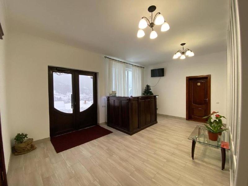 Forrest Hotel Bukovel Bagian luar foto