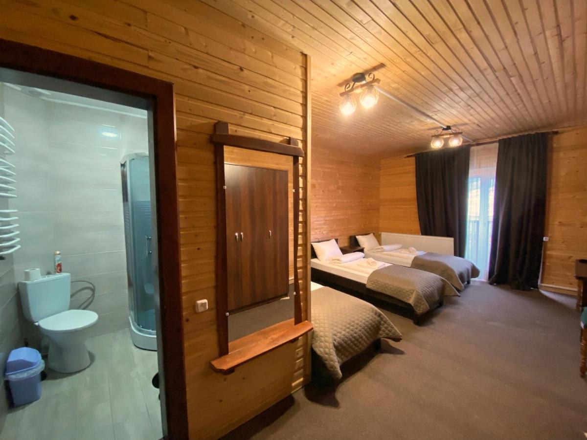 Forrest Hotel Bukovel Bagian luar foto